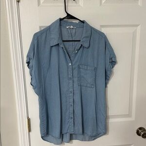 Casual Denim Button-Up Shirt